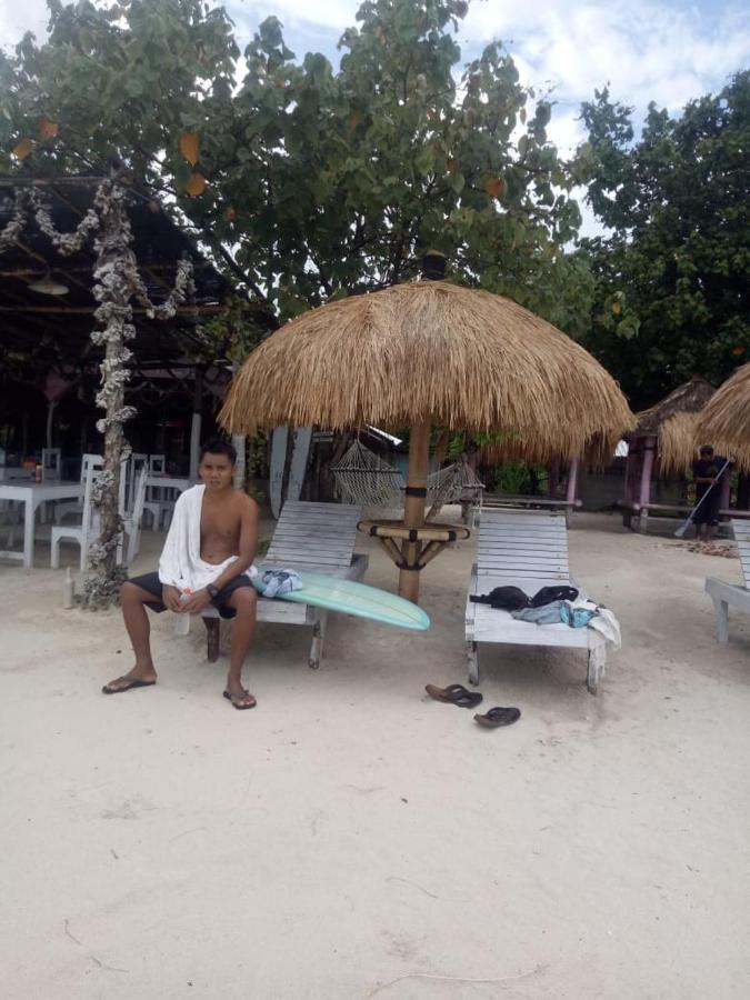 Tropical Sunday Bungalow - Surf And Stay Selong Belanak Exterior foto